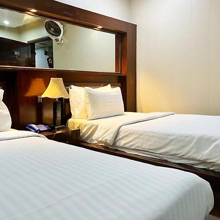 Bling Hotel International Μουλτάν Εξωτερικό φωτογραφία