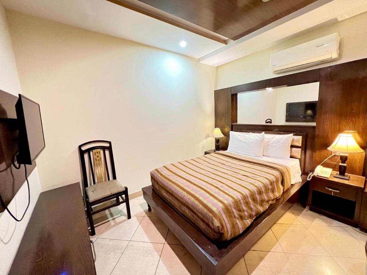 Bling Hotel International Μουλτάν Εξωτερικό φωτογραφία