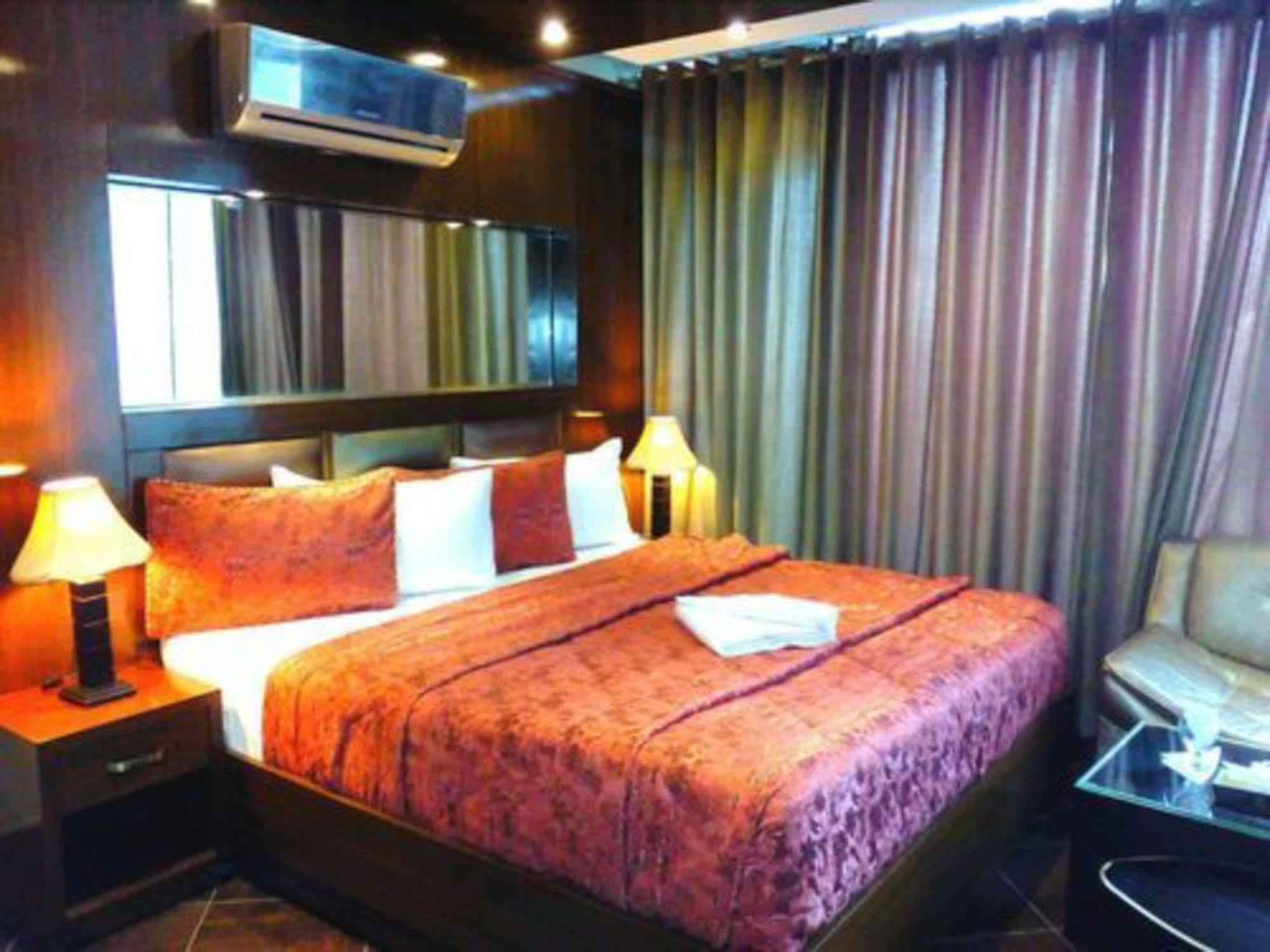 Bling Hotel International Μουλτάν Εξωτερικό φωτογραφία