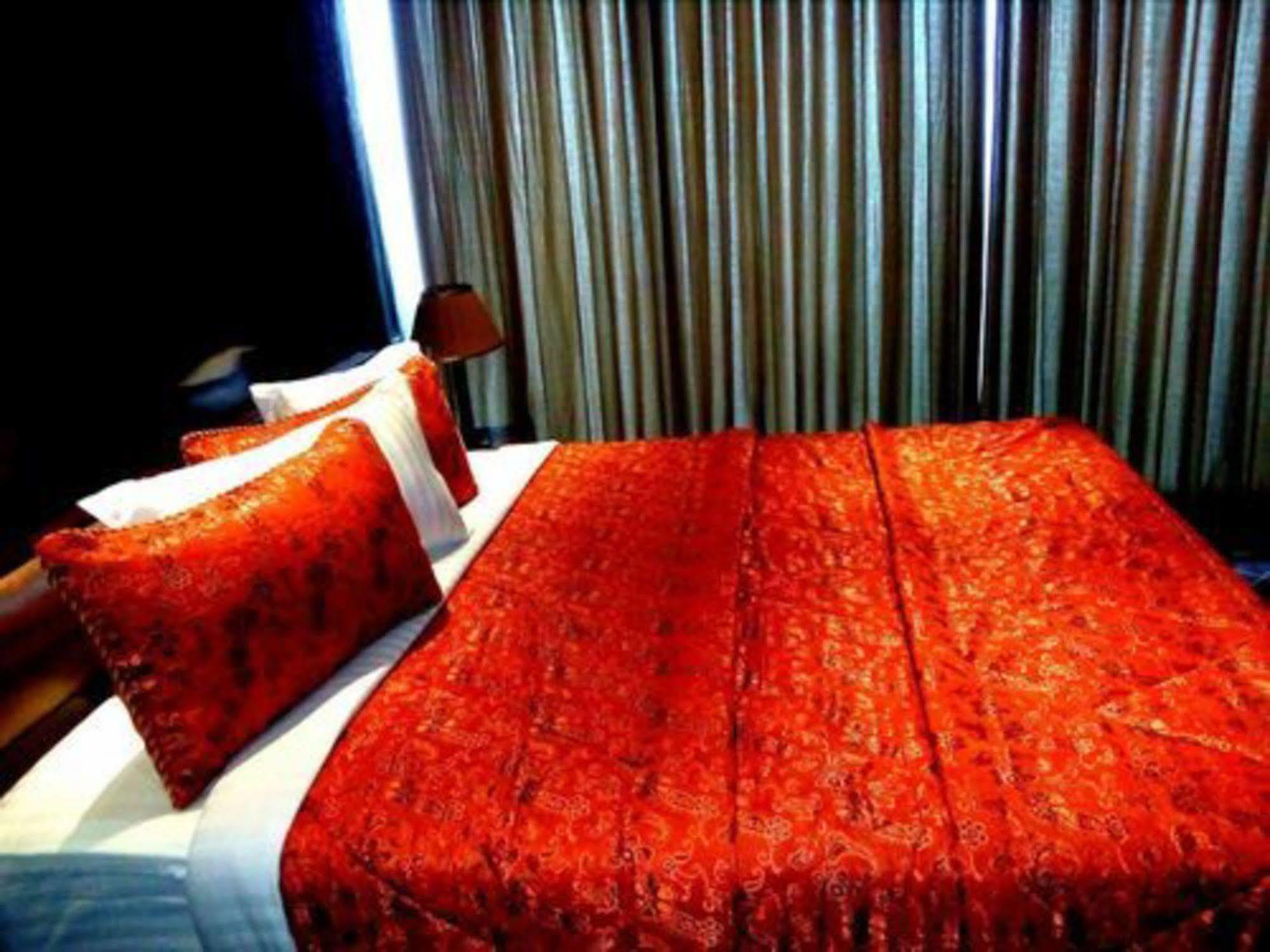 Bling Hotel International Μουλτάν Εξωτερικό φωτογραφία