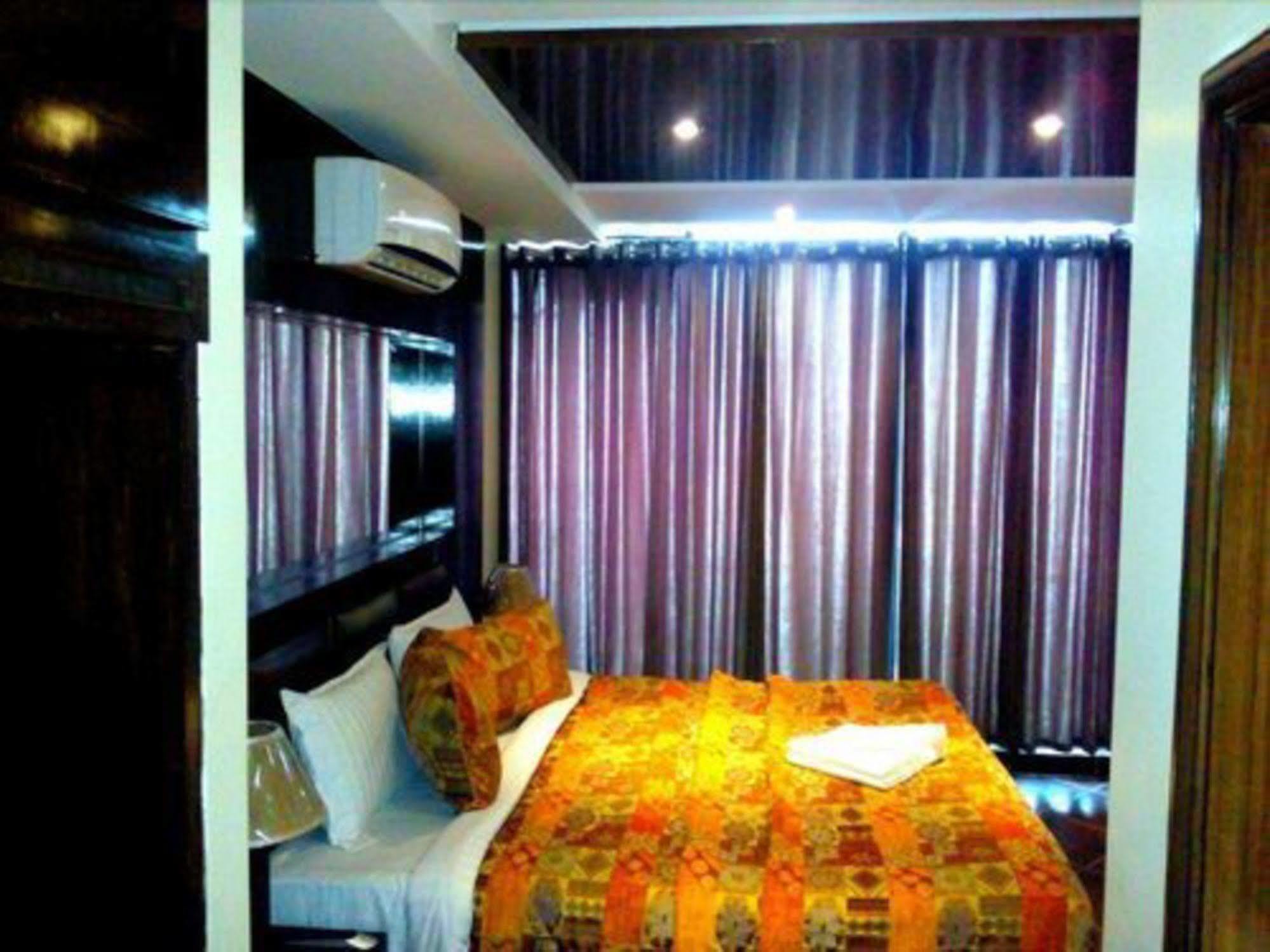 Bling Hotel International Μουλτάν Εξωτερικό φωτογραφία